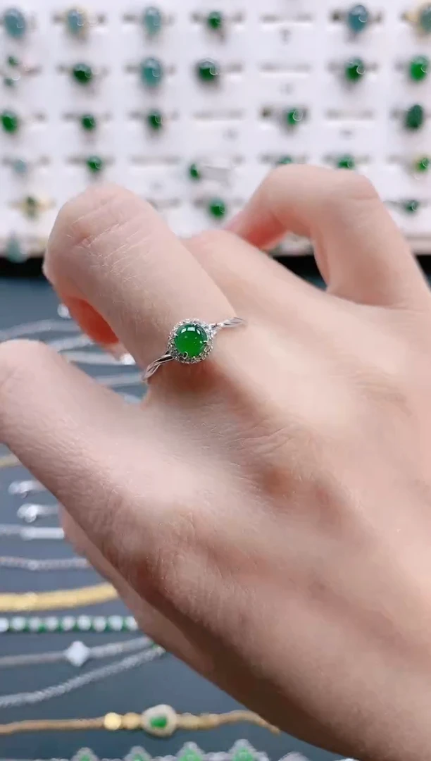 【闪购商品】翡翠戒指银S925镶嵌天然翡翠