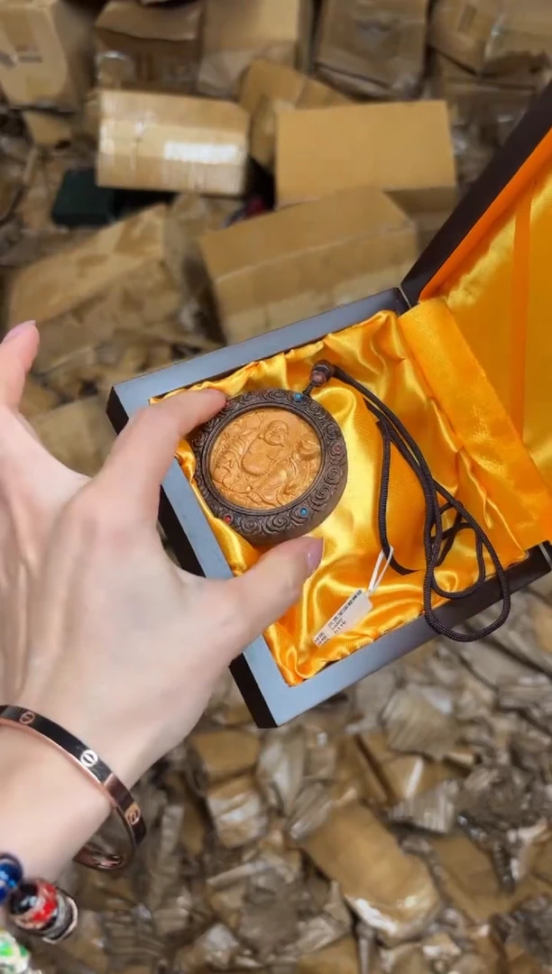 大檀精品手串《无礼盒》
