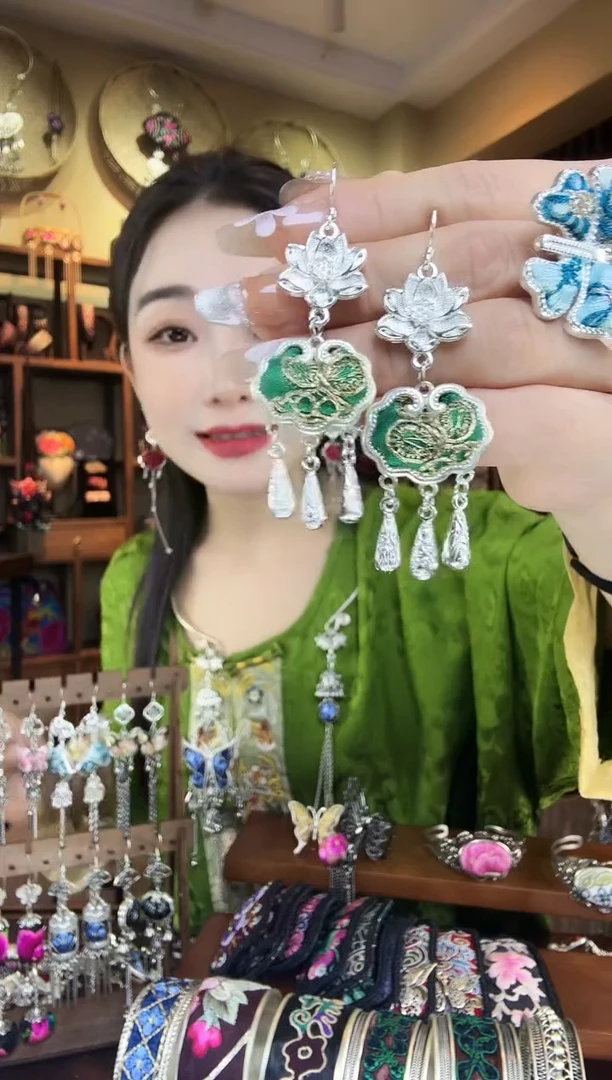 刺绣非遗刺绣民族风耳环