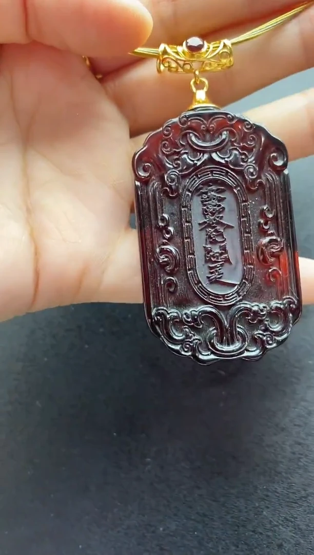 裸石琥珀未镶嵌吊坠