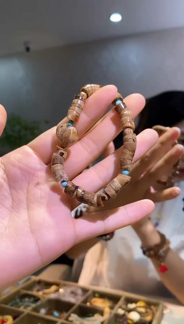 裸石琥珀未镶嵌天然琥珀蜜蜡首饰