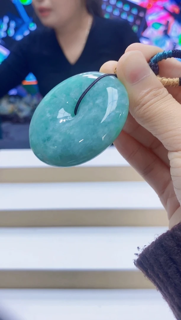 未镶嵌定制翡翠-毛货挂件12