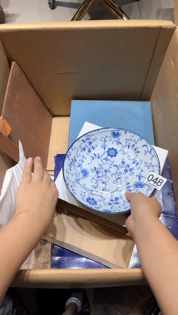 瓷片萬**在048...........