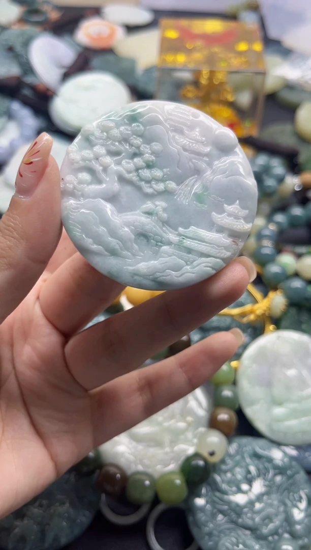 【闪购商品】翡翠颈饰未镶嵌翡翠