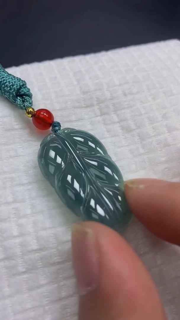 颈饰未镶嵌翡翠闪购09