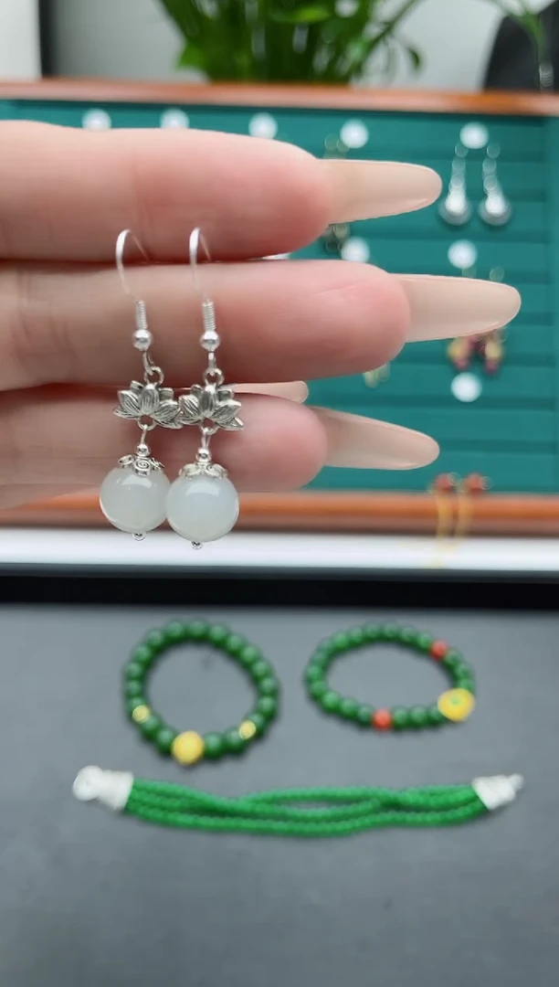 【闪购商品】和田玉耳饰银S925镶嵌2不带证书