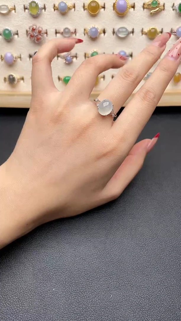 【闪购商品】翡翠戒指银S925镶嵌一物一证一礼盒