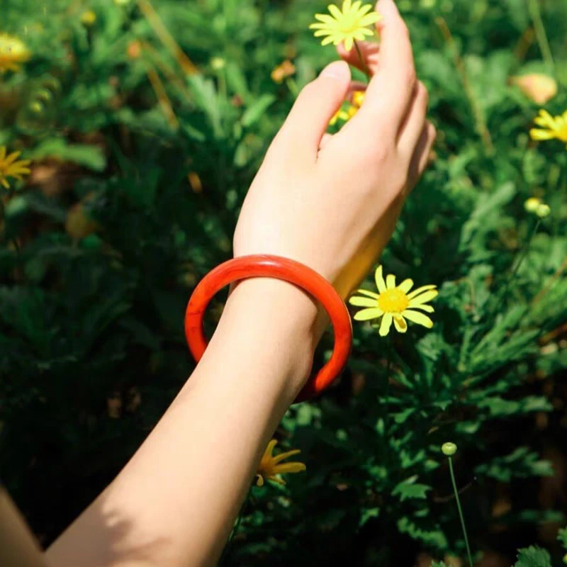 619号精品大红色圆条手镯