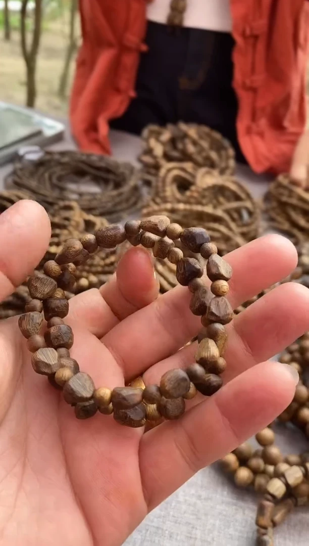 【闪购商品】沉香手串随型树丁单圈棋楠手串多样性发一