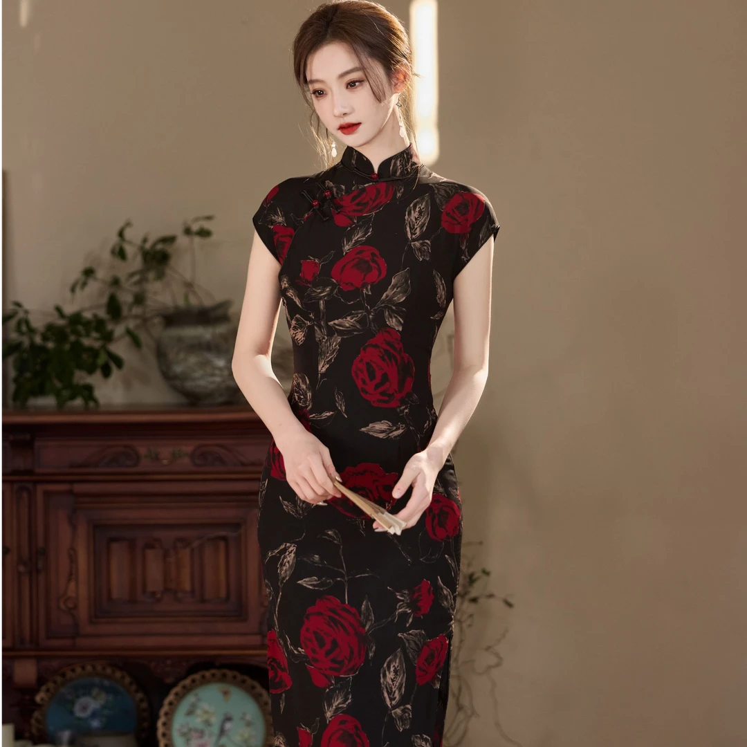 《花锦》2025春夏新款修身气质改良旗袍