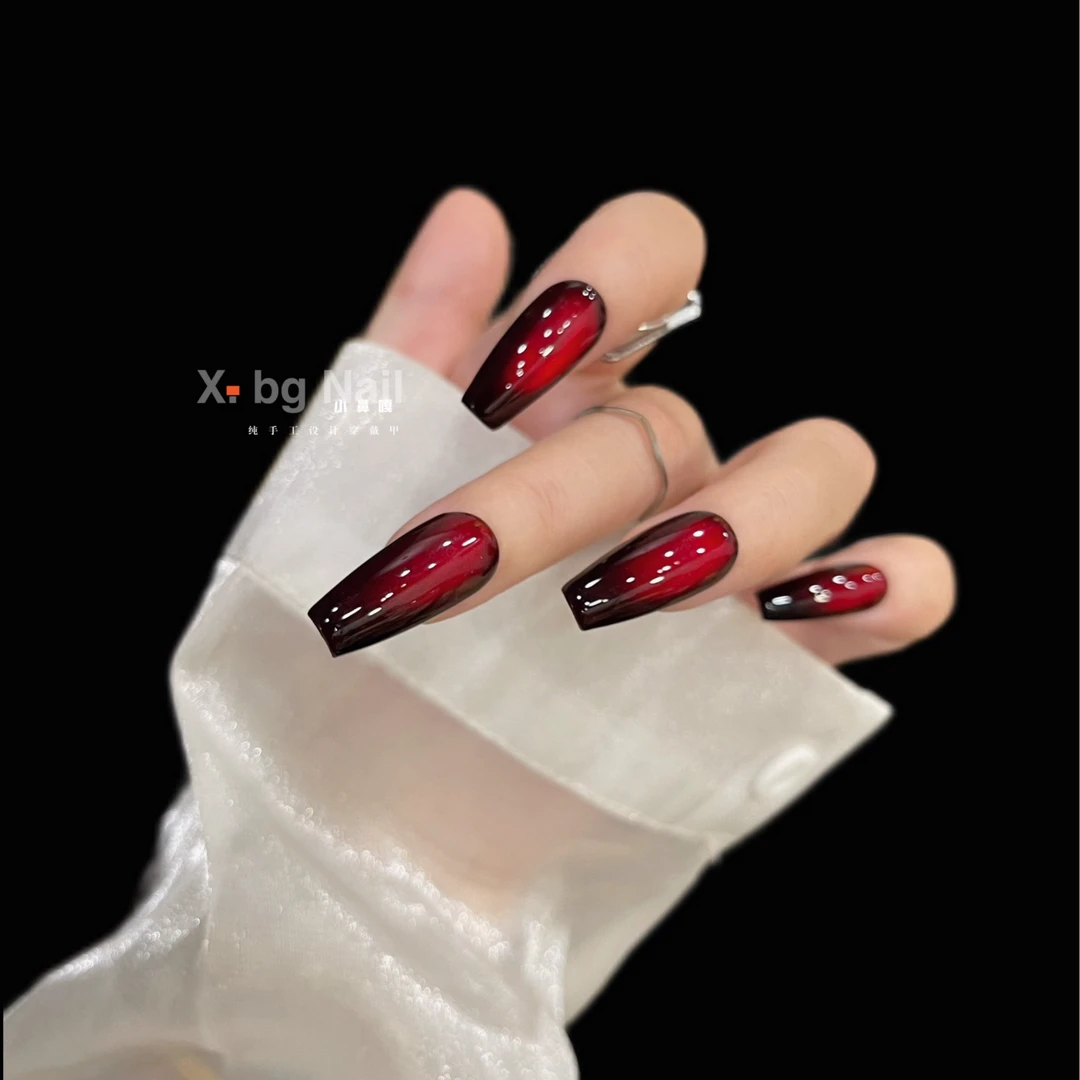 【暗黑玛丽】X_bg Nail小鼻嘎酒红黑底新年气质高级款手工穿戴甲