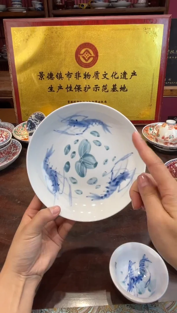 杯子瓷景德镇源头工厂生产，手工手绘