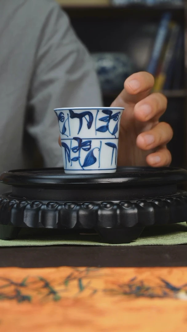 杯子景德镇纯手绘柴窑马蹄闻香杯