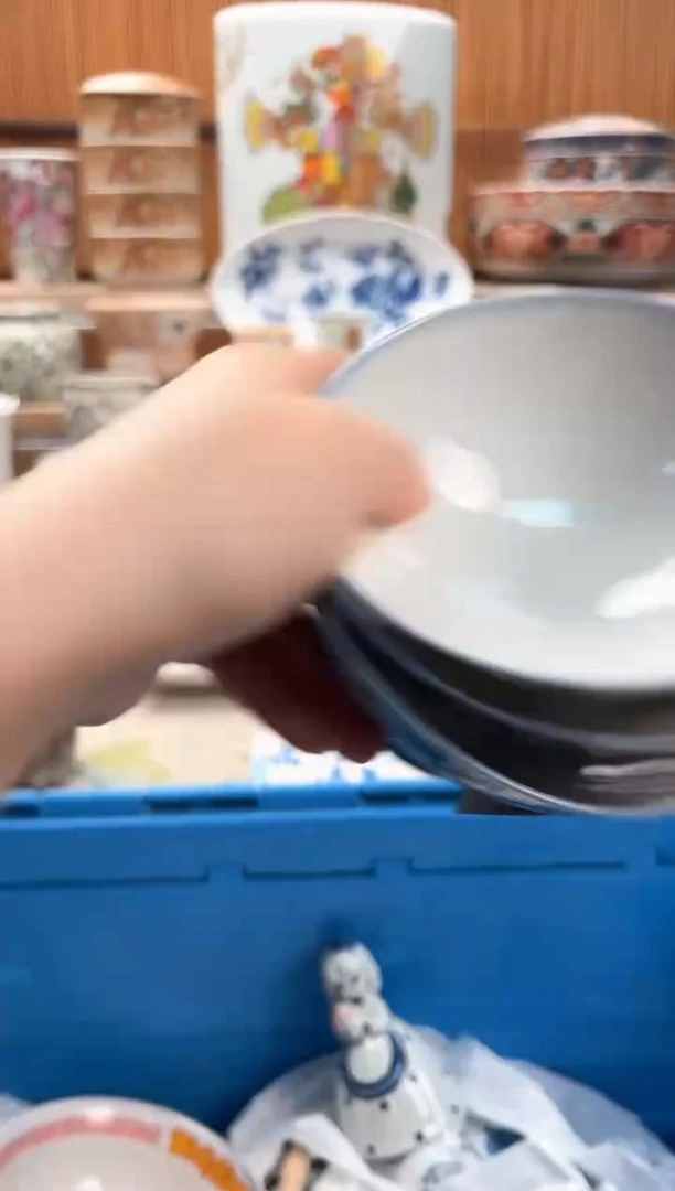 瓷片蓝*330F满28包邮不满找客服延迟发货