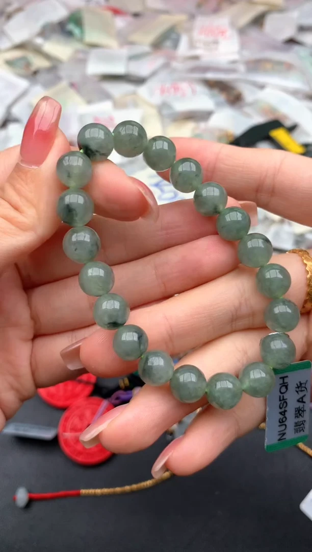 未镶嵌挂件翡翠一