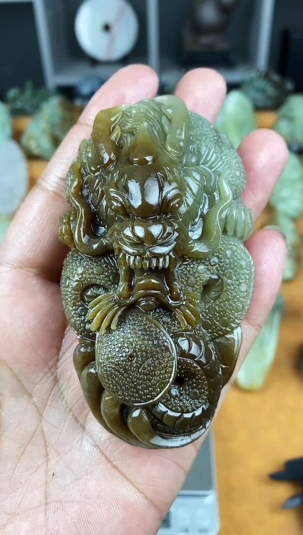 未镶嵌和田玉把件1