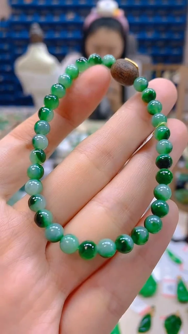 颈饰未镶嵌翡翠新号开播 全场乱卖