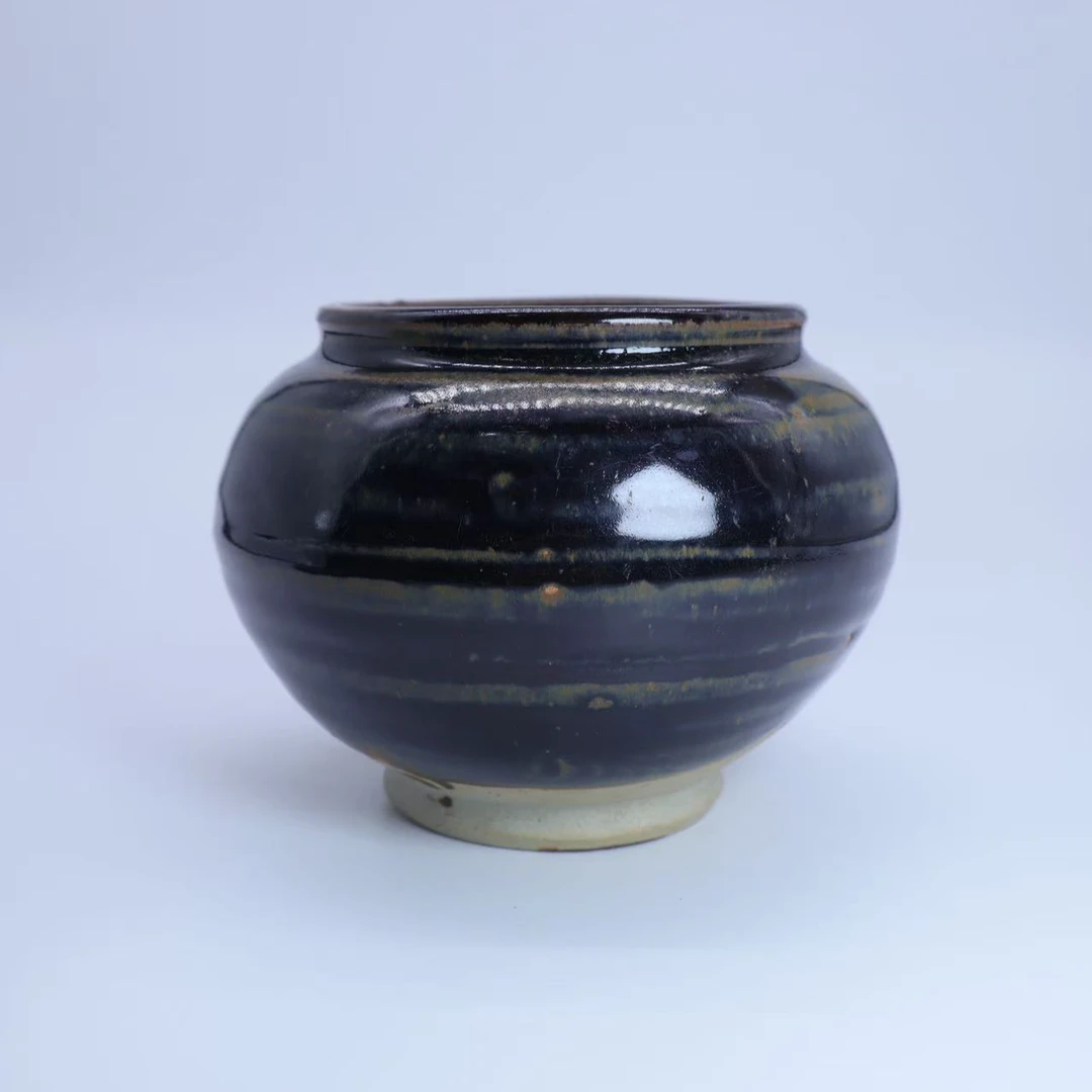 67:明磁州窑系窑变黑釉罐