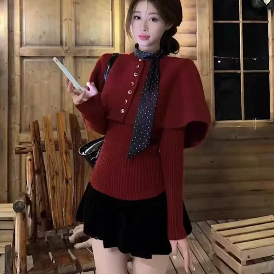 三三零五氛围感斗篷披肩两件套上衣C17