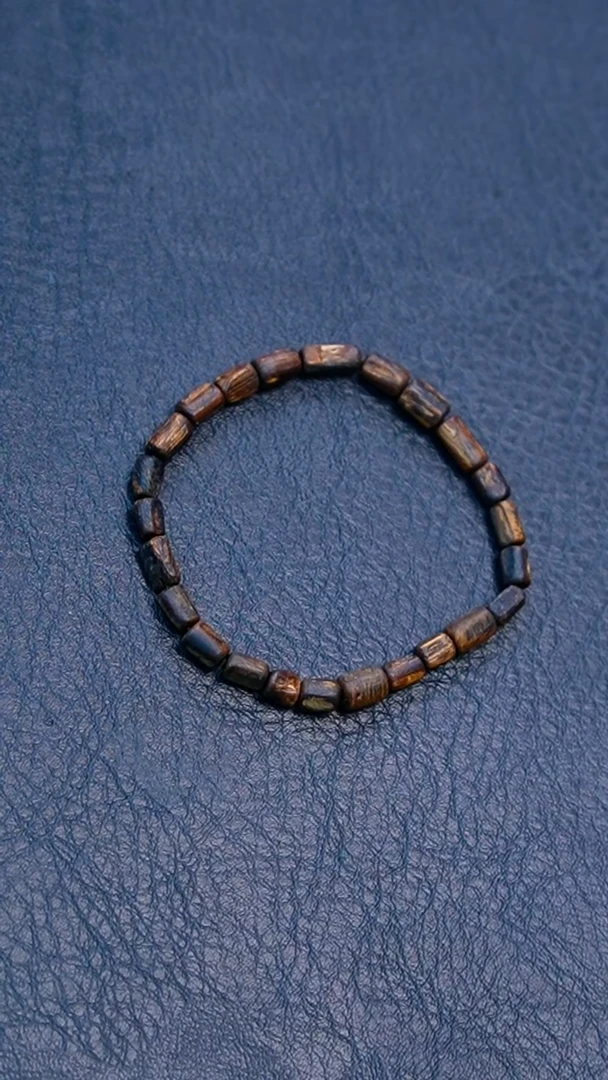 沉香手串越南芽庄白棋楠沉水随型单圈2.43克