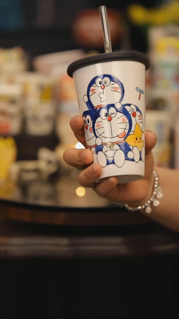 【闪购商品】摆件景德镇釉下彩绘设计师款式陶瓷