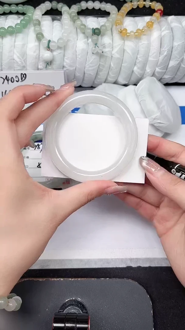 未镶嵌手镯石英质玉258-55/56