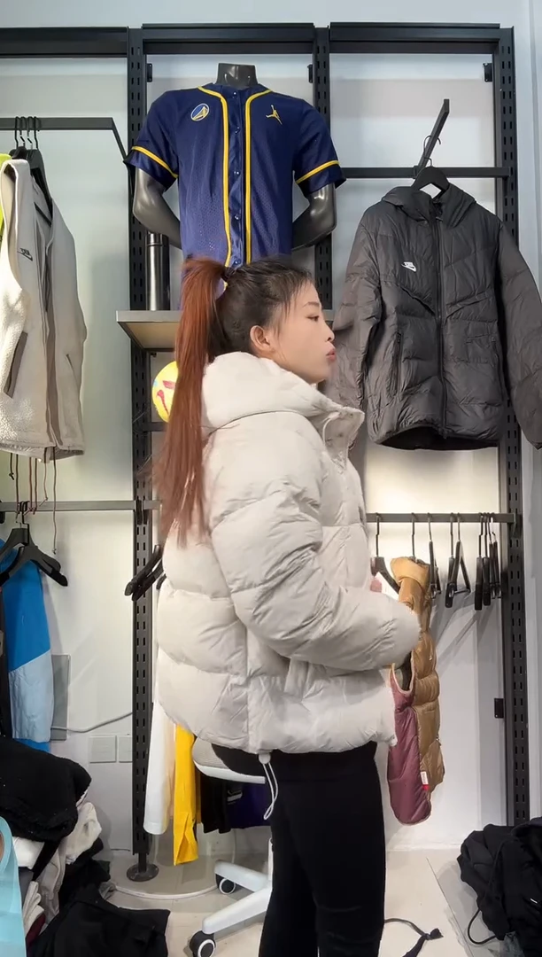 3390  编码  瑕疵直播间过款为准 尺码s