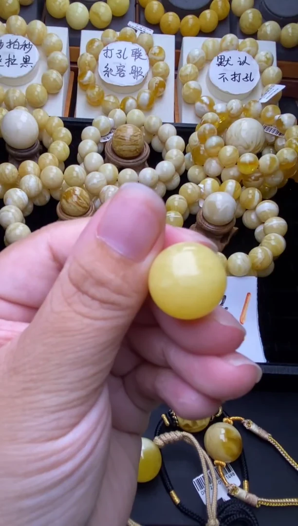 裸石琥珀未镶嵌大小姐珠宝严选85