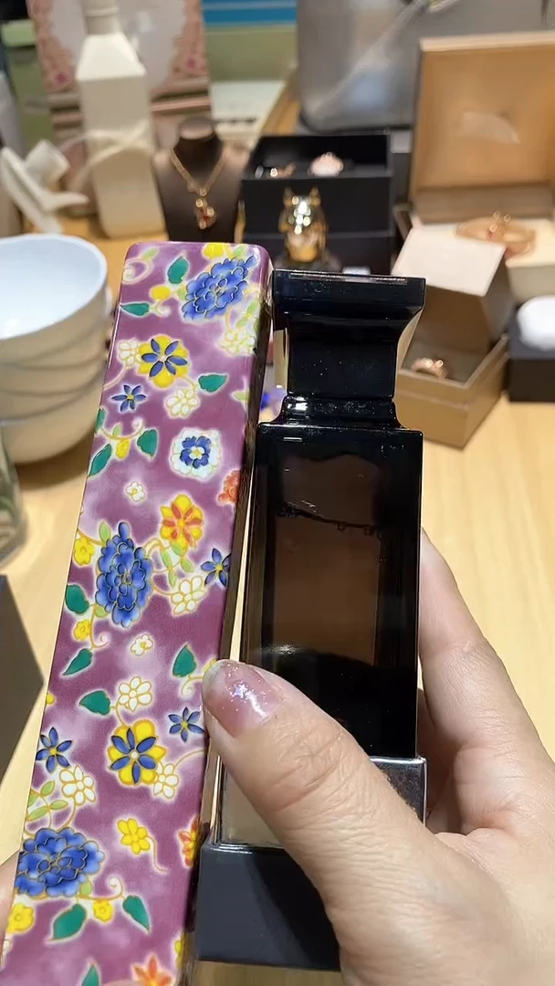 【闪购商品】瓷片锅碗瓢盆一件不剩
