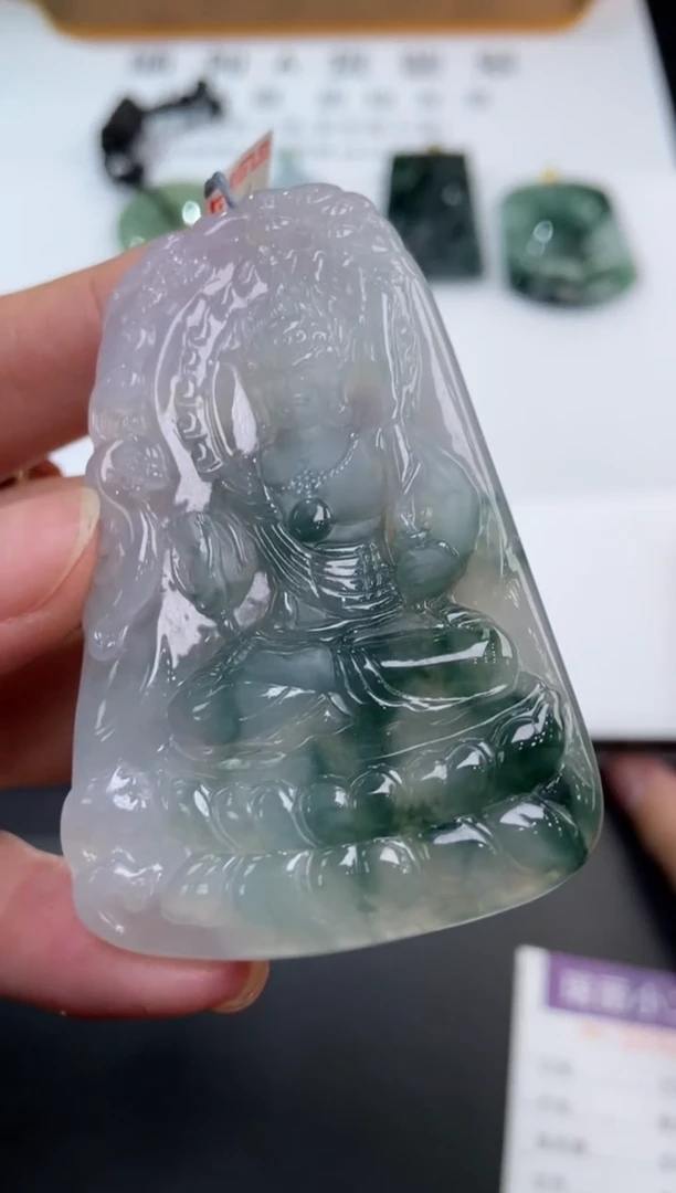 未镶嵌挂件翡翠370181  多人