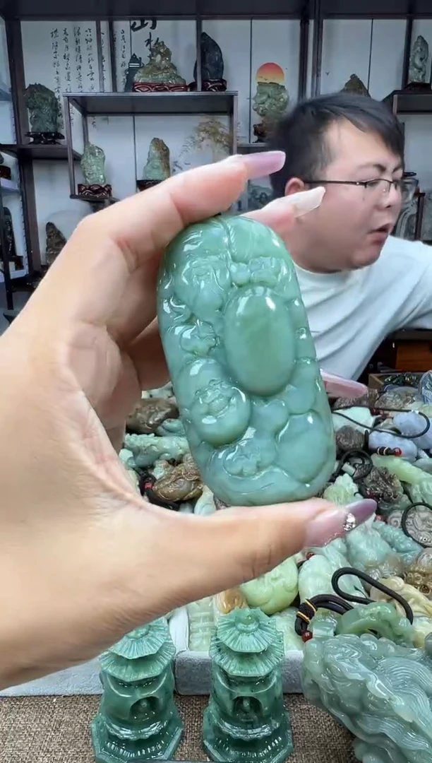 未镶嵌和田玉把件1