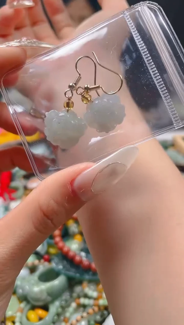 【闪购商品】翡翠颈饰未镶嵌/Y/翡翠A货一图一物