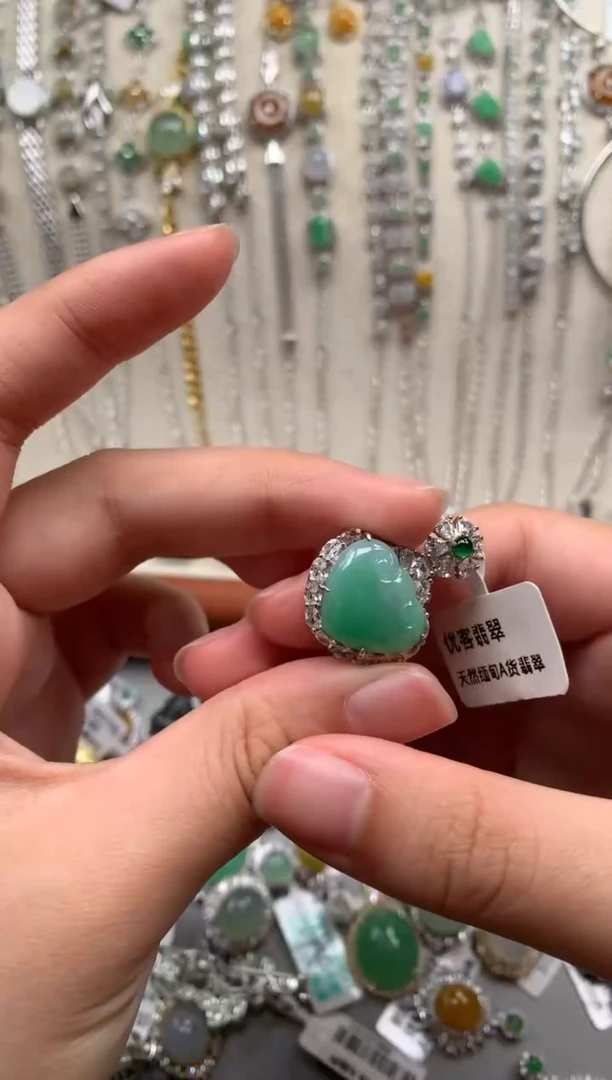 银S925镶嵌戒指翡翠吊坠9