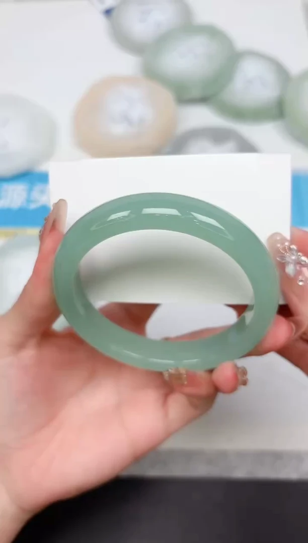 石英质玉手镯未镶嵌415-62.7