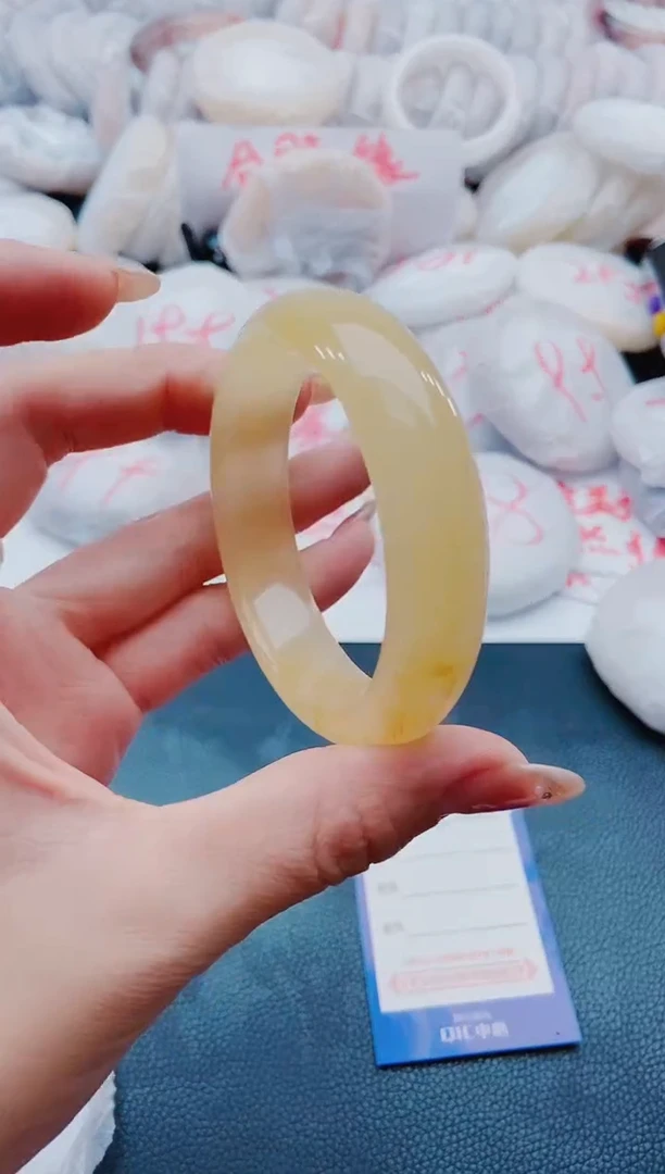 未镶嵌手镯石英质玉L150-54-55