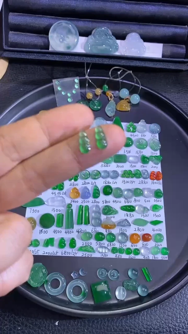 未镶嵌挂件翡翠豆子