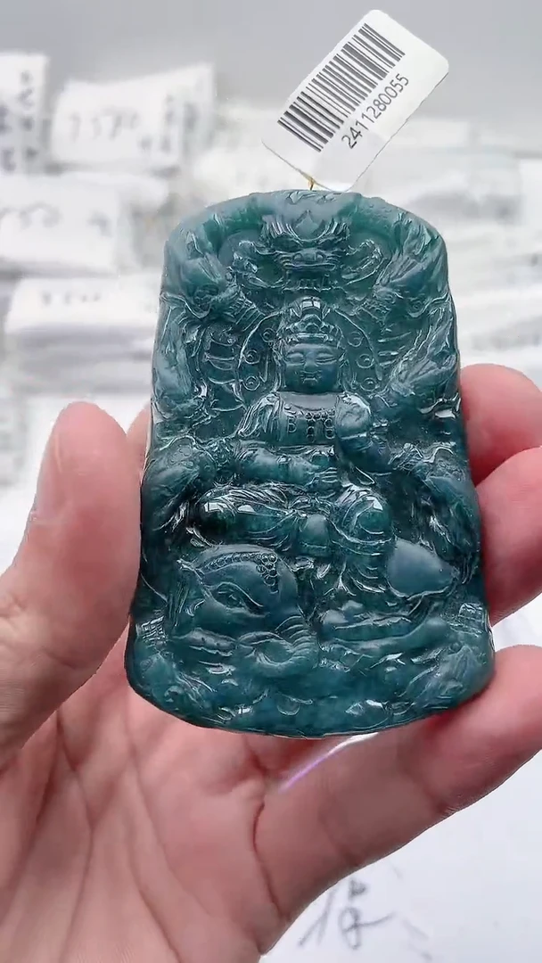 【闪购商品】翡翠颈饰未镶嵌普贤