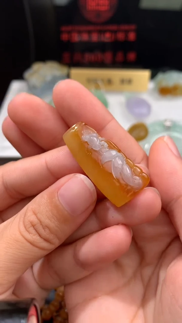 定制翡翠未镶嵌