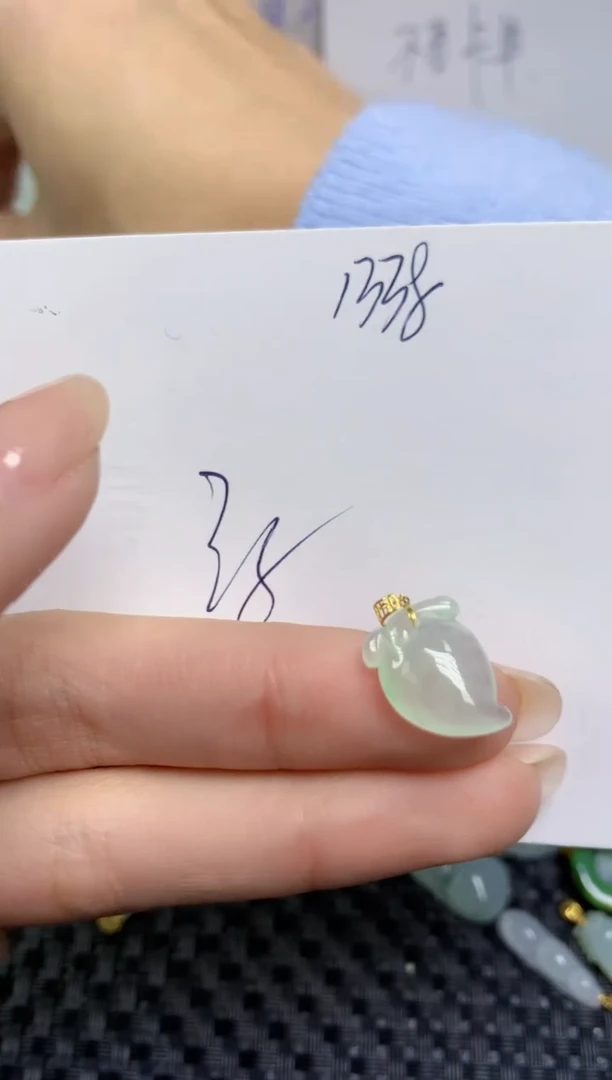 【闪购商品】翡翠颈饰18K金镶嵌天然缅甸A货翡翠