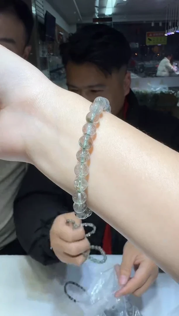 【闪购商品】水晶手链未镶嵌多样性发一件 109