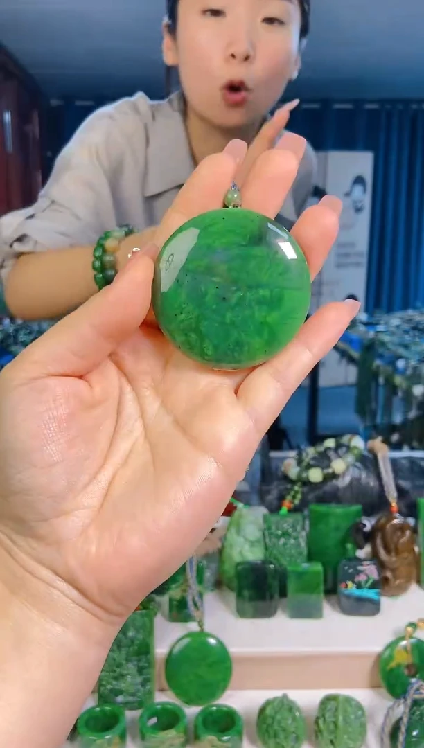 和田玉未镶嵌挂件1