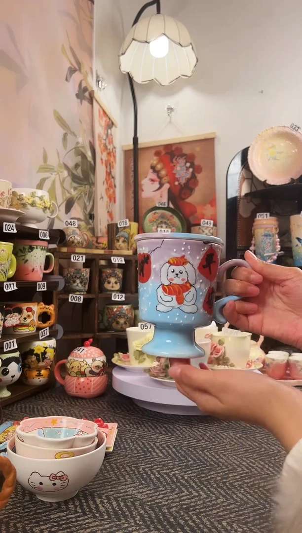 景德镇设计款手工手绘杯杯