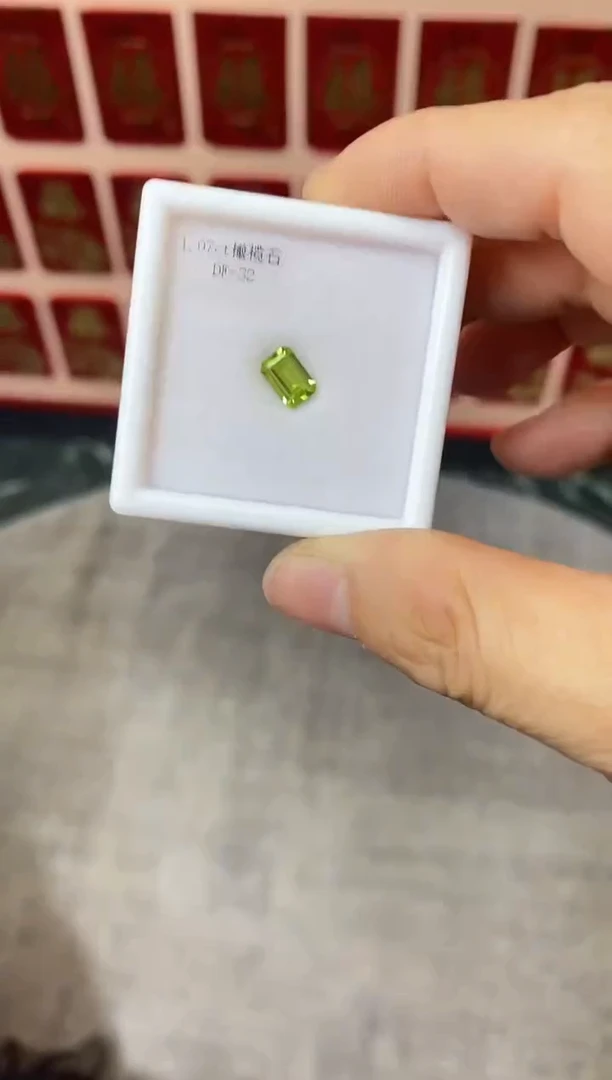 未镶嵌裸石橄榄石1.00ct橄榄石