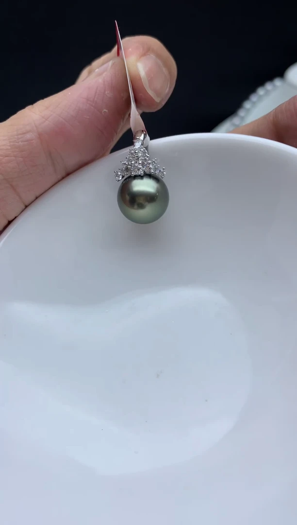 银S925镶嵌FF海水珍珠大溪地吊坠(赠链）