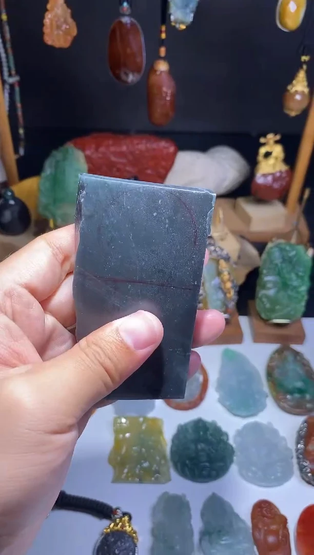 未镶嵌定制翡翠M****y翡翠