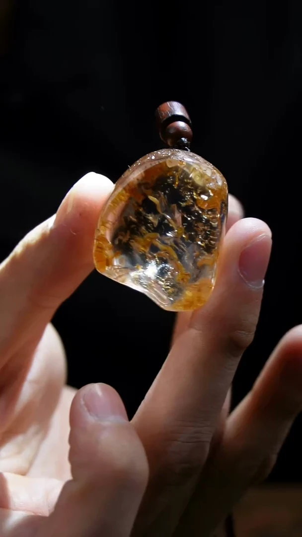 吊坠(赠链)未镶嵌水晶水晶