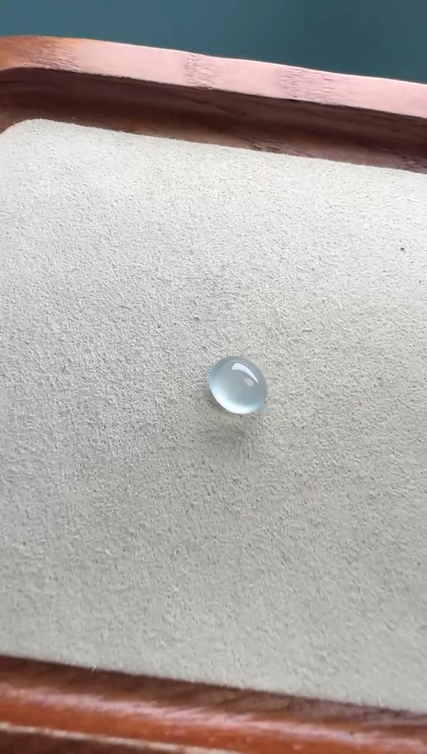 未镶嵌定制翡翠冰蓝蛋面