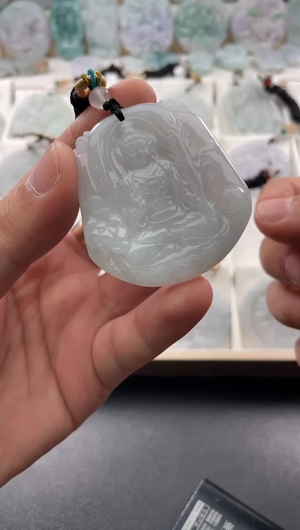 颈饰未镶嵌翡翠25/10/28/.126