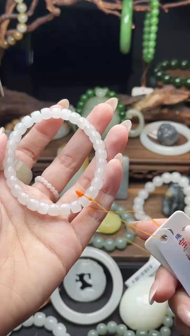 手串未镶嵌和田玉卡7新疆黑山 极限弧9010869