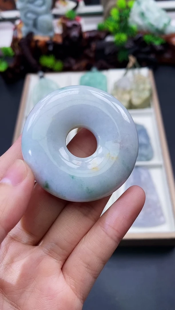 颈饰未镶嵌翡翠天然缅甸A货翡翠